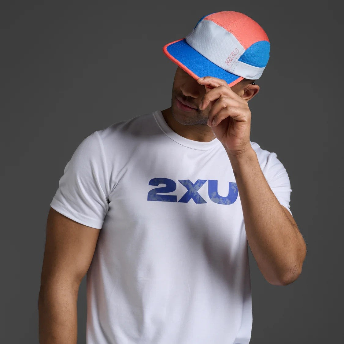 2XU Light Speed Cap | Nebula / Ember