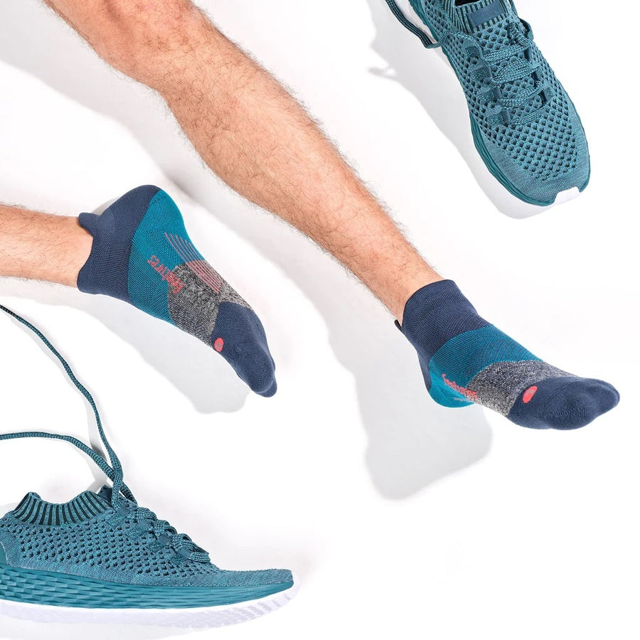 Feetures Elite | Light Cushion | No Show Tab | Trek Teal