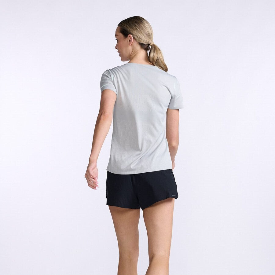 2XU Light Speed Tech Tee | Harbor Mist / Glacier Reflective | Womens