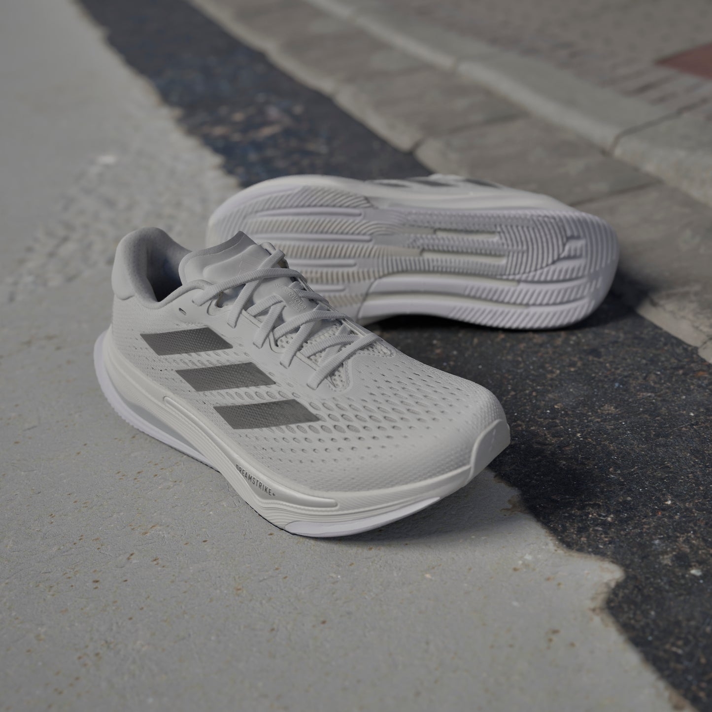 adidas Supernova Prima | Footwear White / Carbon / Grey | Mens