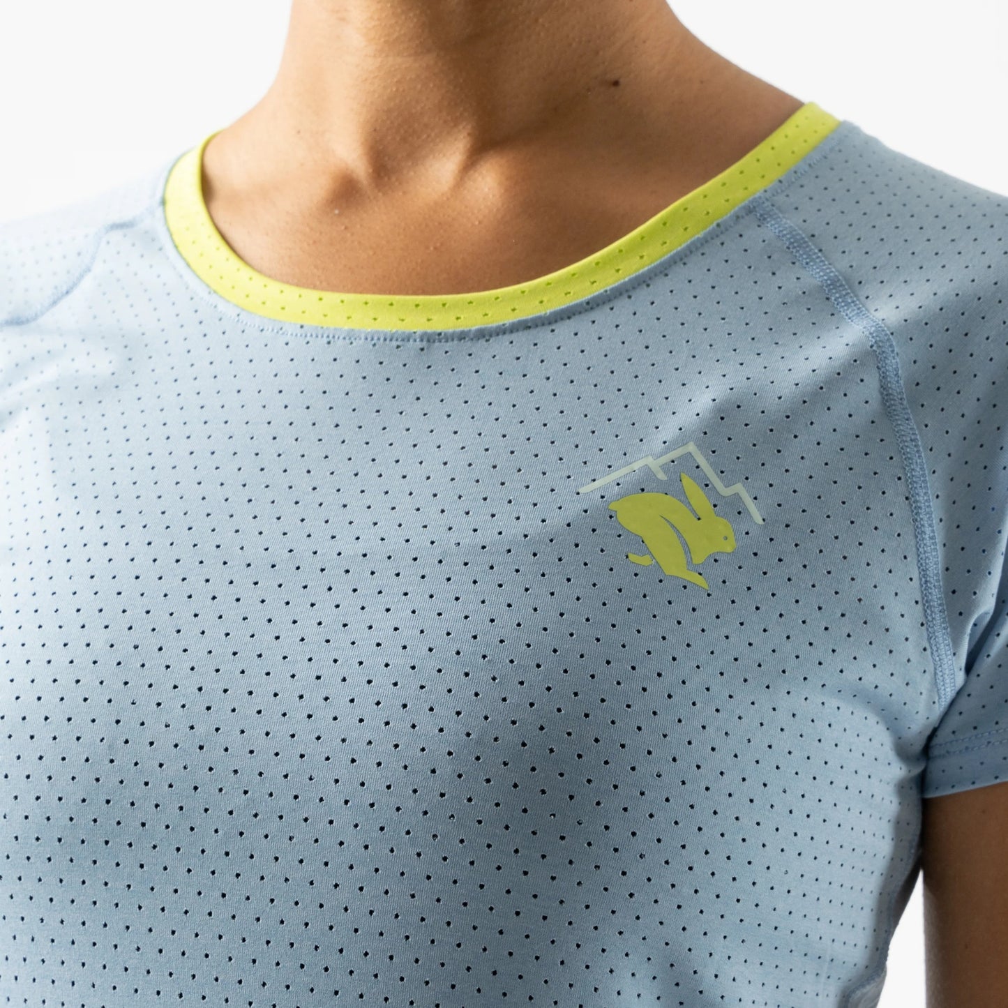 rabbit EZ Tee Perf Trail | Endless Sky | Womens